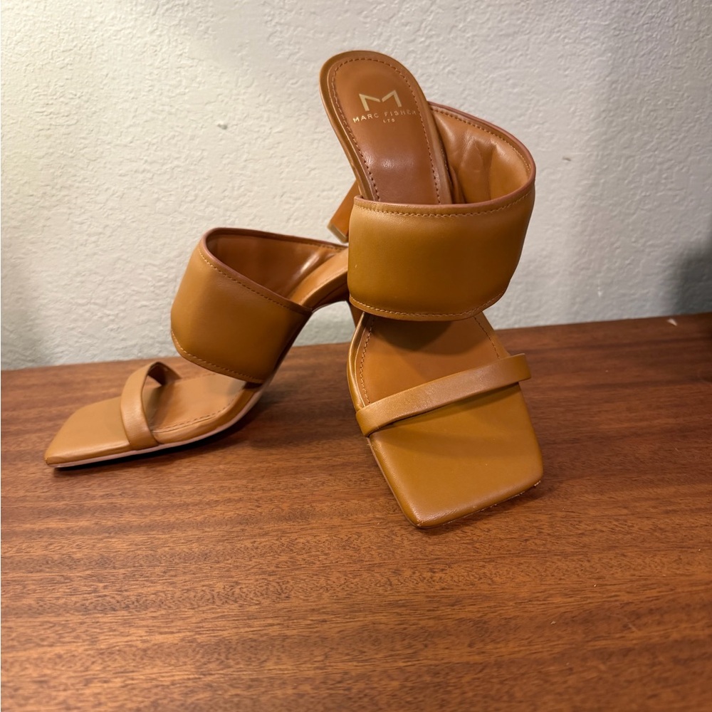 Marc Fisher Cognac Two‑Strap Leather heels